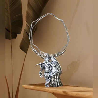 Oxidesized Pendent